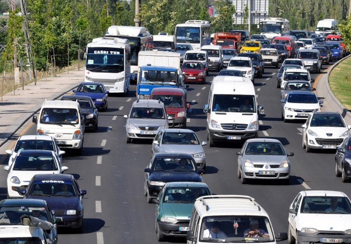 Trafikteki Araç Sayısı 17 Milyon 266 Bine Yükseldi