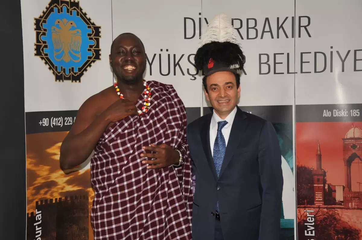 Afrikalı Doğa Derneği Üyeleri Baydemir\'i Ziyaret Etti