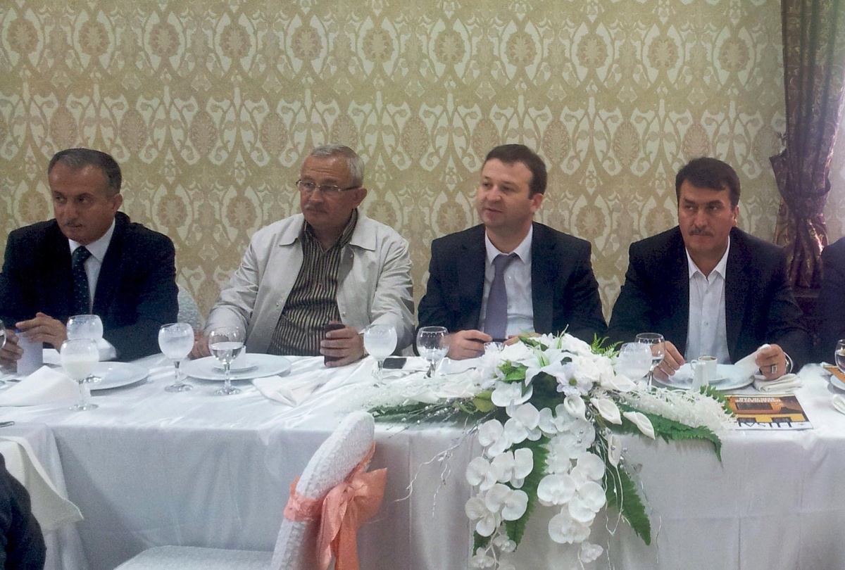 AK Parti Osmangazi Köy Muhtarlarıyla Bir Araya Geldi