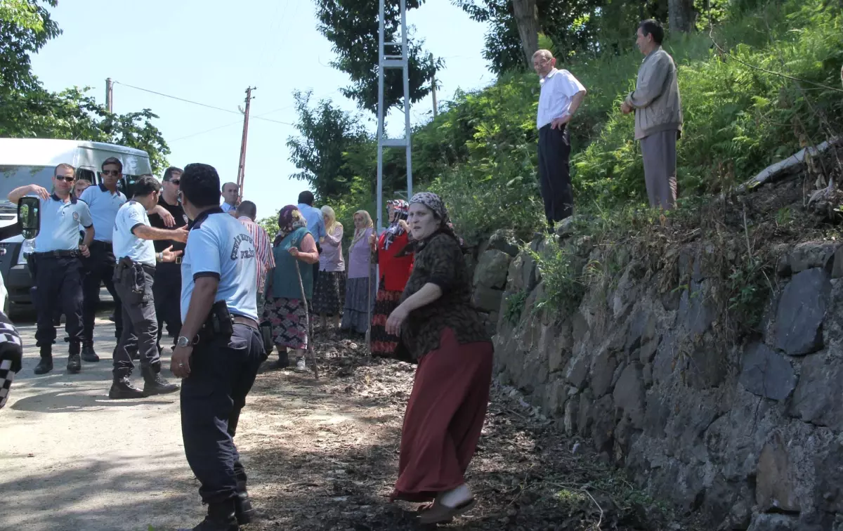 Baz İstasyonu İşçilerine Polis Koruması