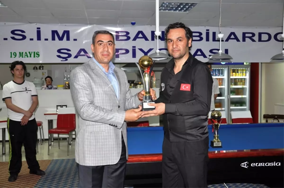 Bilardo Sporu Yeniden Canlandırılıyor