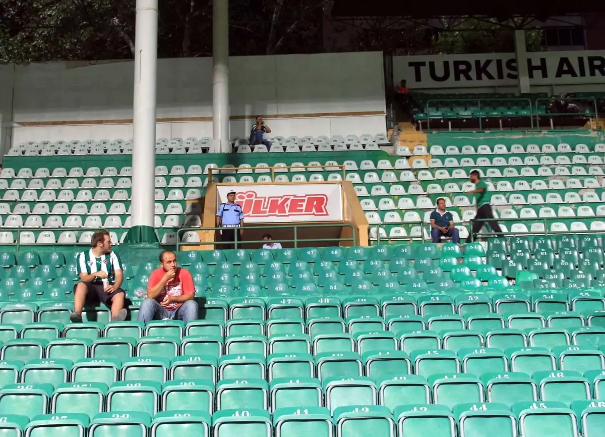 Bursaspor\'u Sahasında 327 Bin 666 Seyirci İzledi