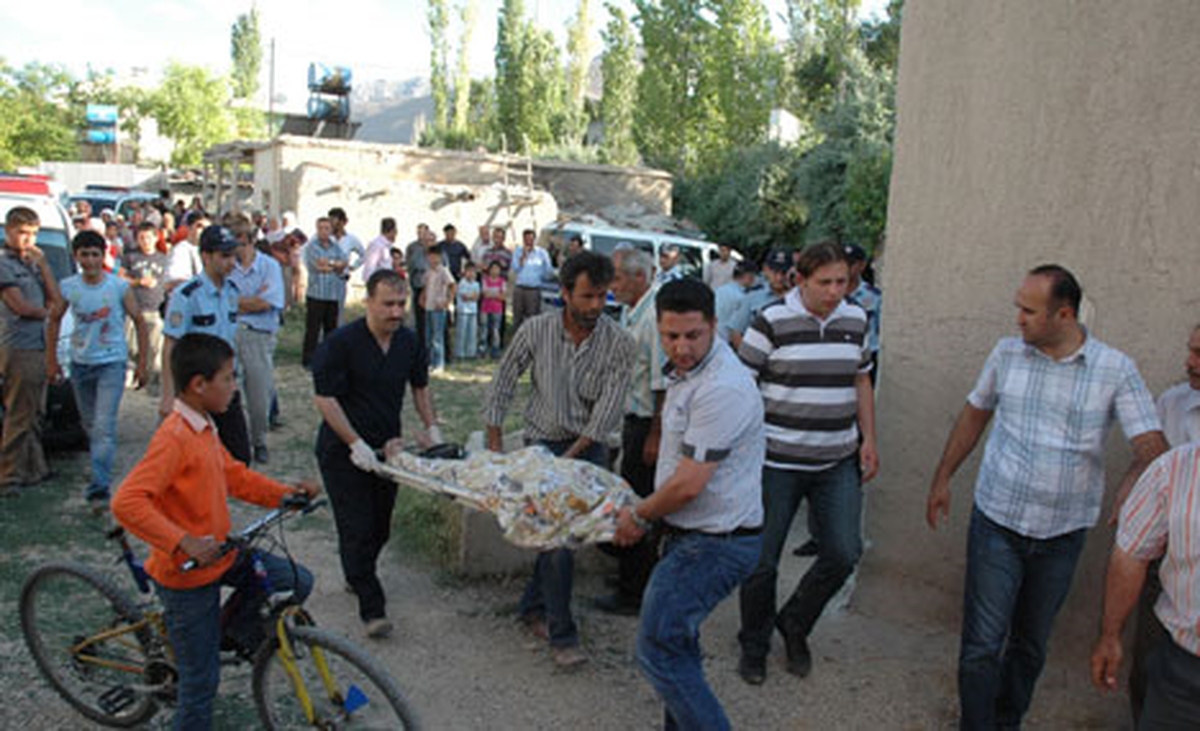 Elektrik Çarpan 12 Yaşındaki Çocuk Öldü