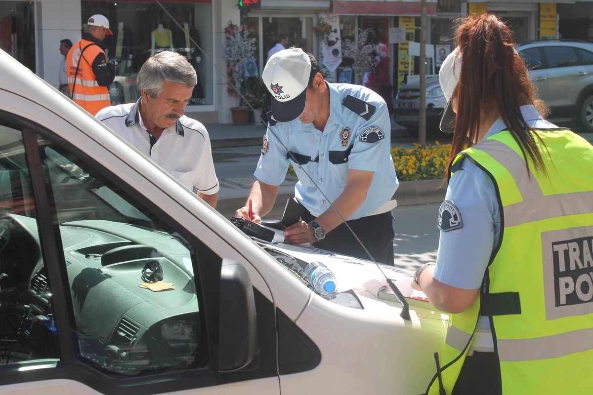 Emniyet Kemeri Uygulaması Takdir Topluyor