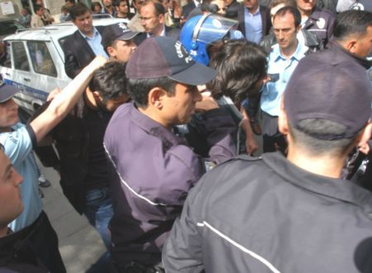 Erzurum'da Üniversite Yerleşkesindeki Olaylar