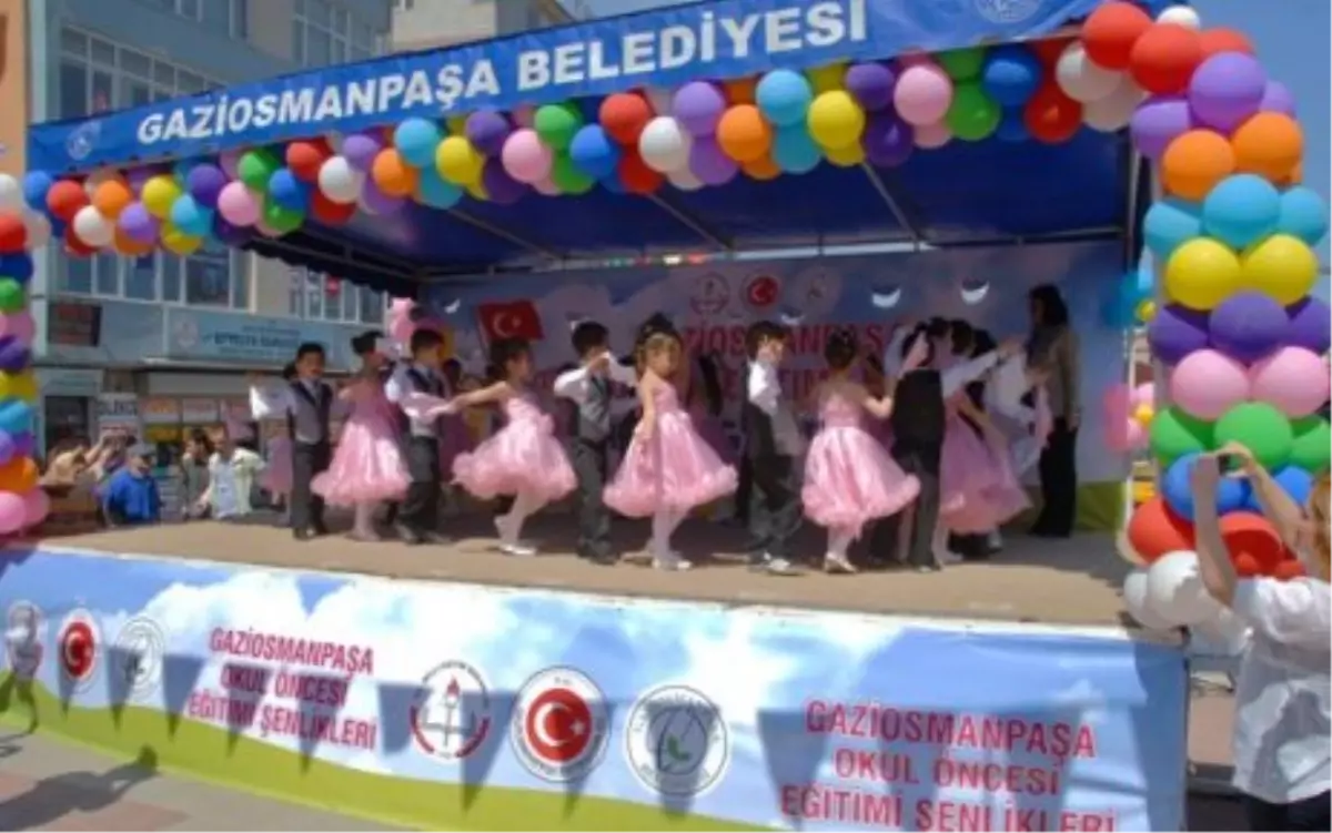 Gaziosmanpaşa\'da Okul Öncesi Eğitim Şenliği Başladı