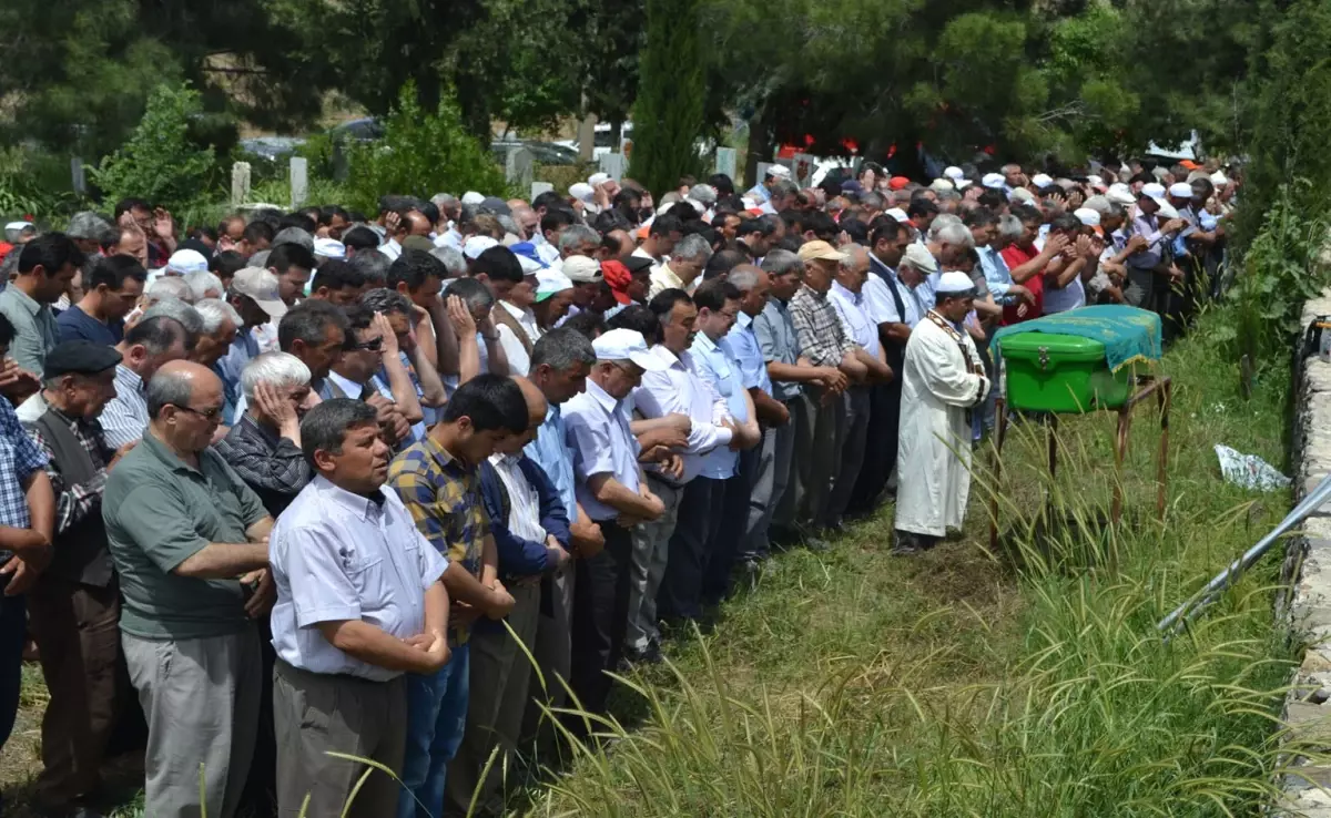 Kula Ziraat Odası Başkanı Topal\'ın Acı Günü