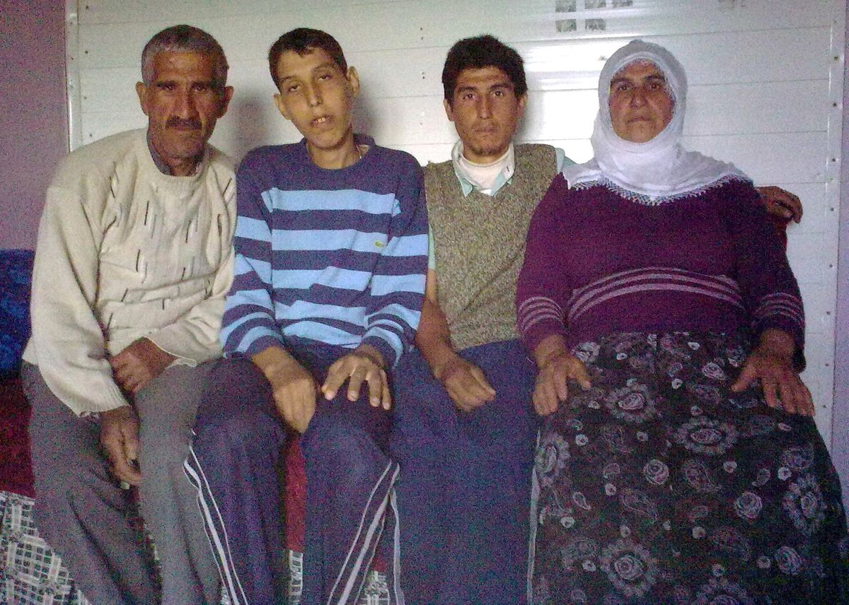 Lice\'de 3 Kardeşin Yaşam Savaşı