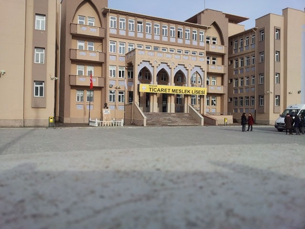 Niğde'ye Yeni Bir Bölüm Daha 'Adalet Meslek Lisesi'