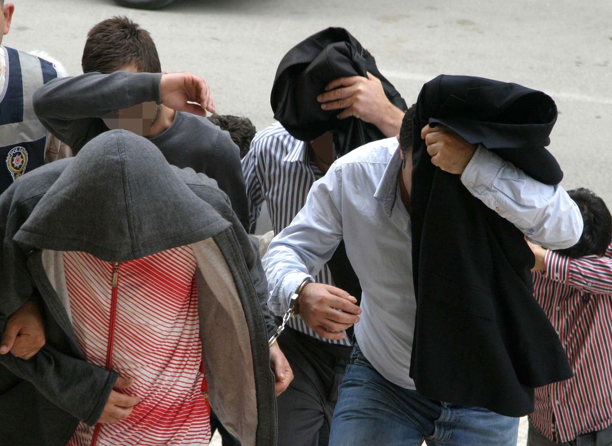 5 İlde Hırsızlık ve Uyuşturucu Operasyonu