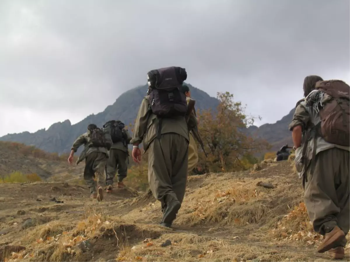 Çekilen PKK\'lılar Bir Haftalık Yürüyüşü Anlattı