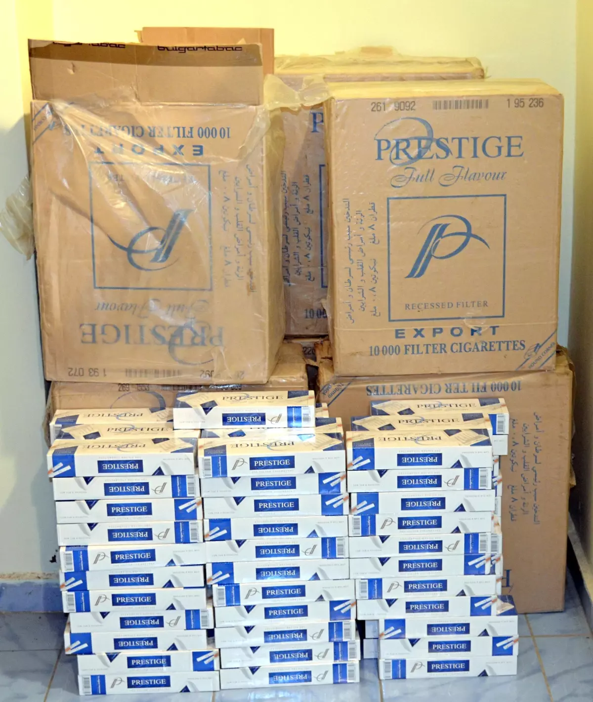 Hatay\'da Bin 320 Paket Kaçak Sigara Ele Geçirildi