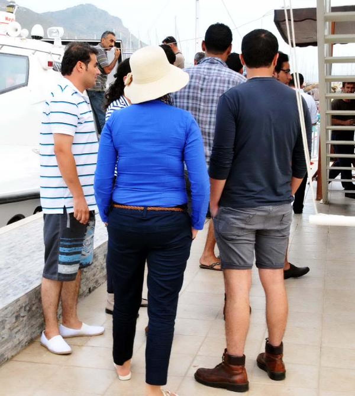 Lüks Yatla İnsan Kaçakçılığı Sahil Güvenliğe Takıldı