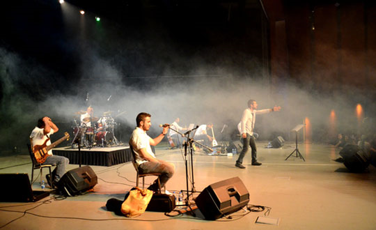 Resul Dindar, AİBÜ'de Konser Verdi