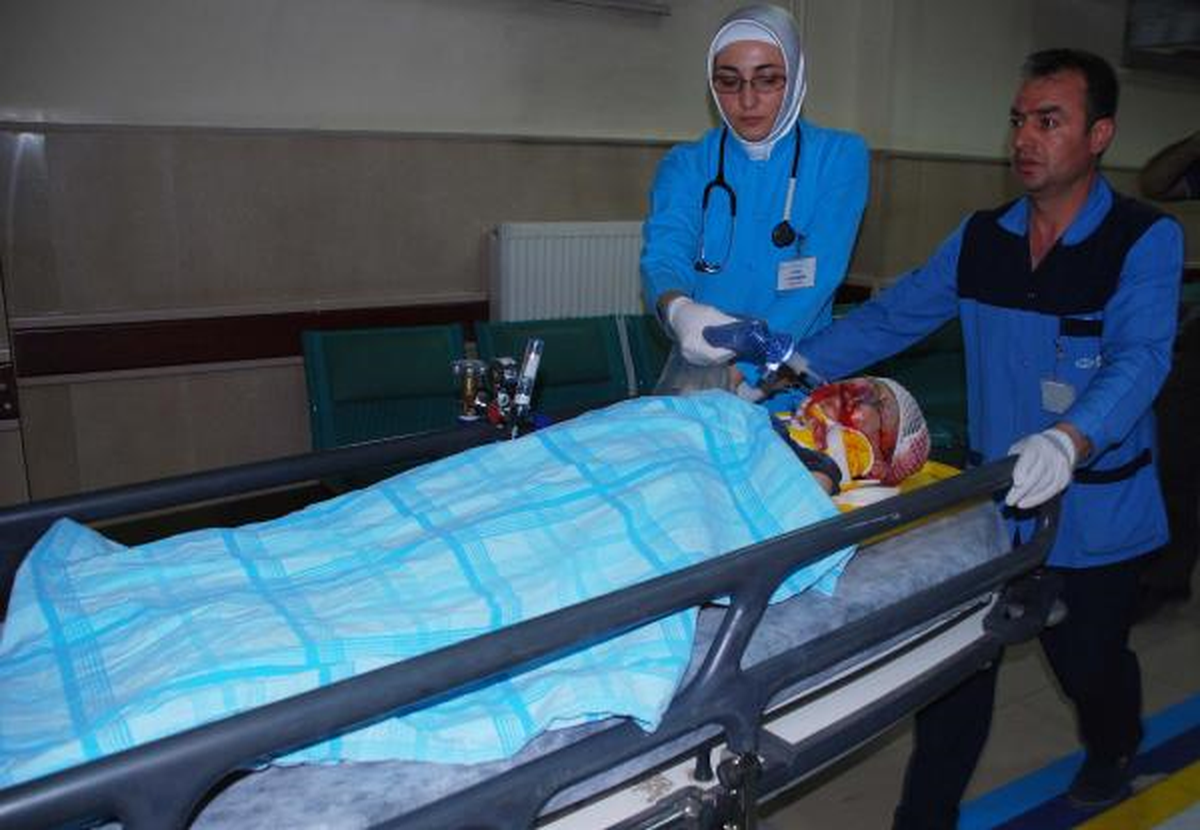 Otomobilin Çarptığı Çocuk Yaralandı