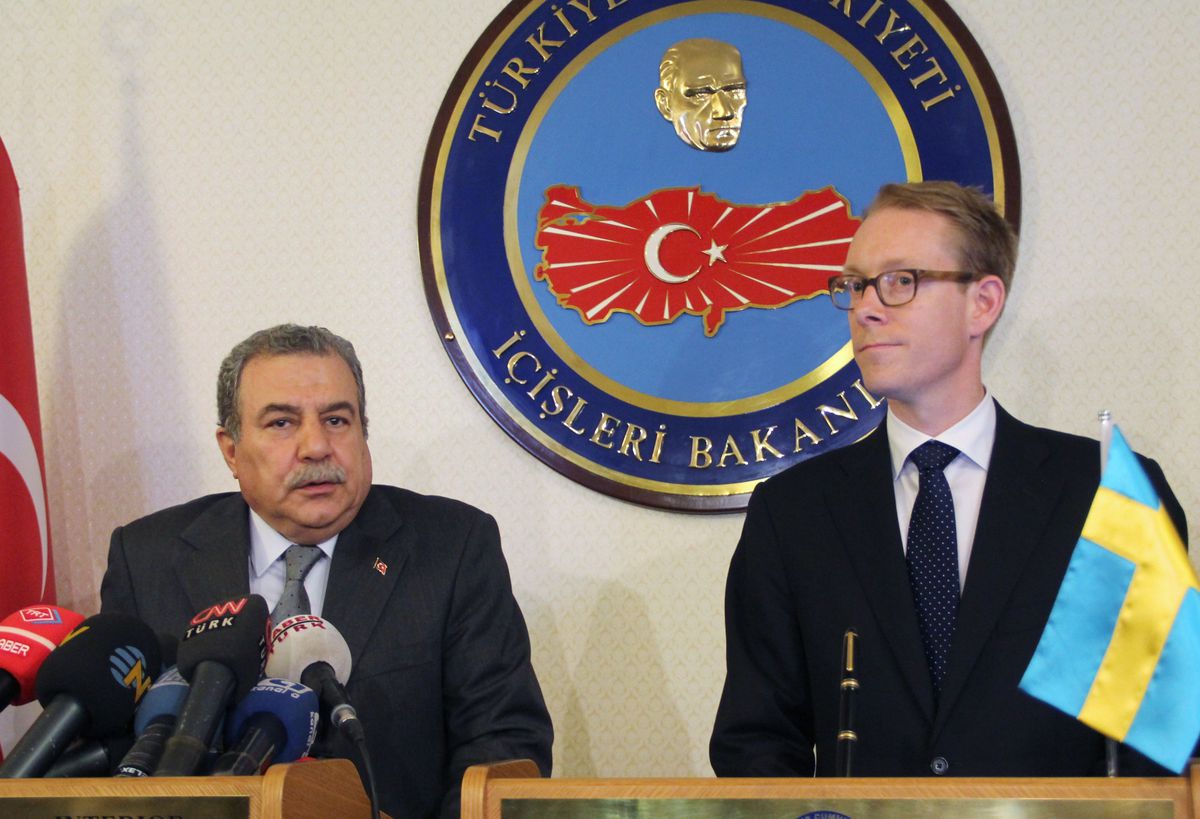Bakan Güler, İsveçli Bakan Billström ve Beraberindeki Heyeti Kabul Etti