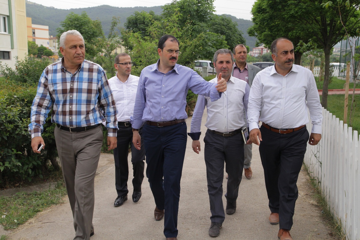 Başkan Ayaz Atakent Spor Kompleksini İnceledi