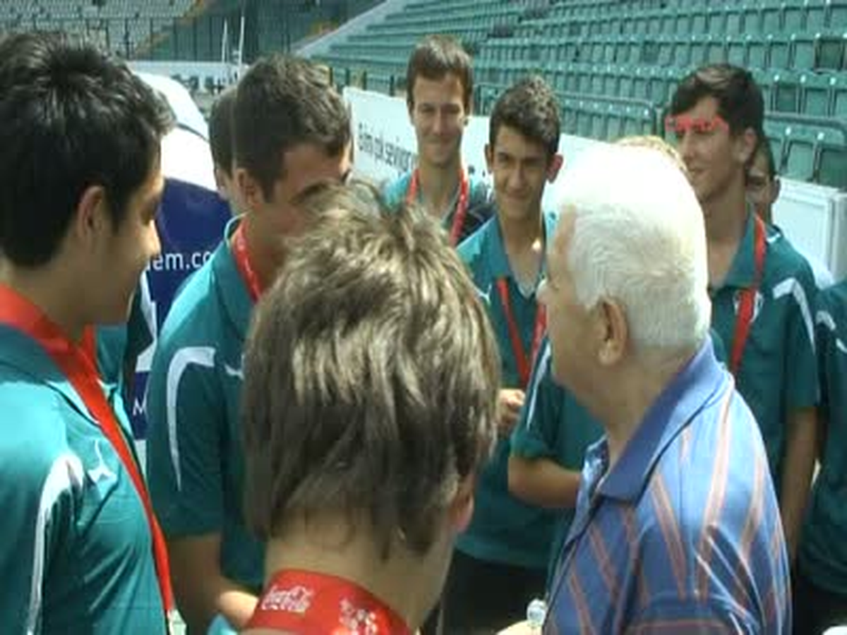 Bursaspor U14 Takımı Şampiyonluğu Merhum Başkan İbrahim Yazıcı'ya Armağan Etti