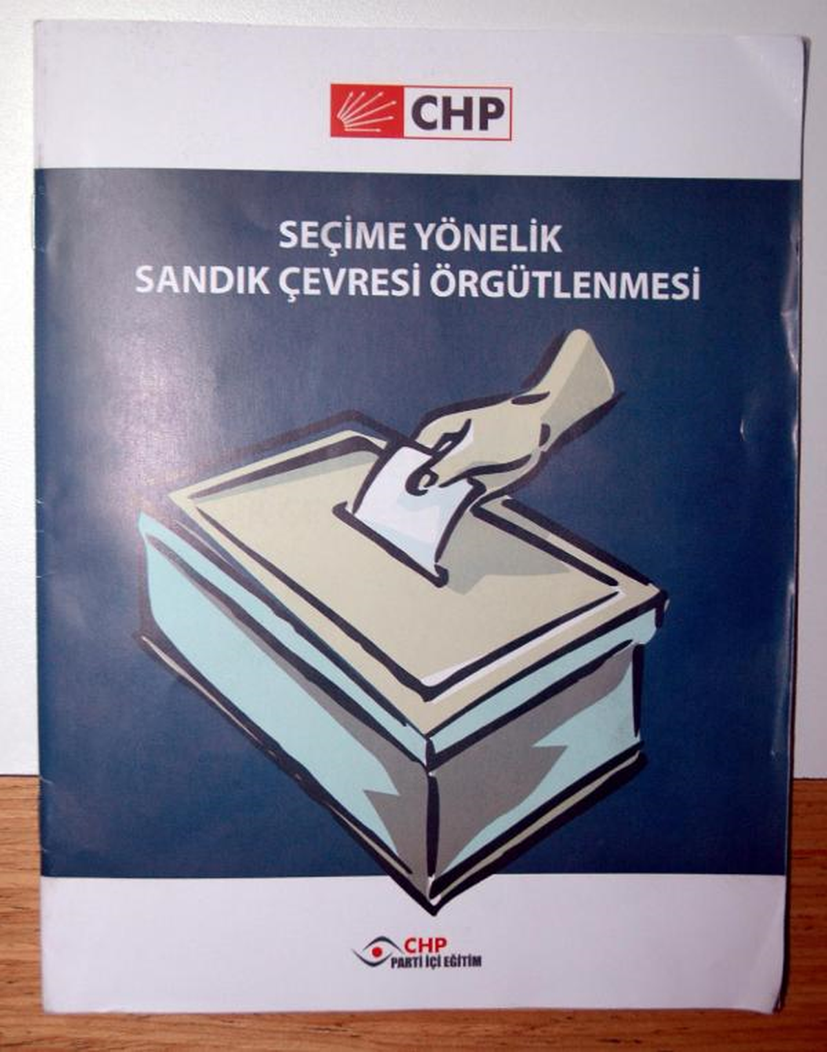 CHP'de Selamlaşma Değişikliği