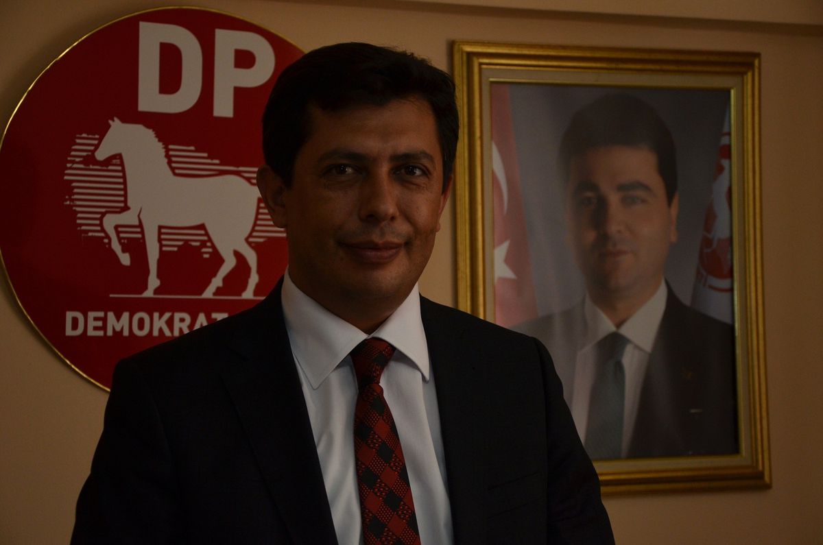 Demokrat Parti\'de Seçim Heyecanı