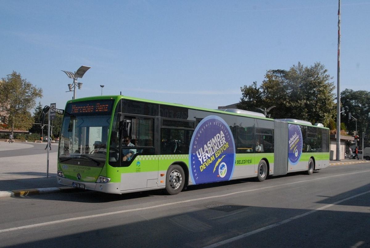 Domif\'13 İş-Sizleri Bekliyor