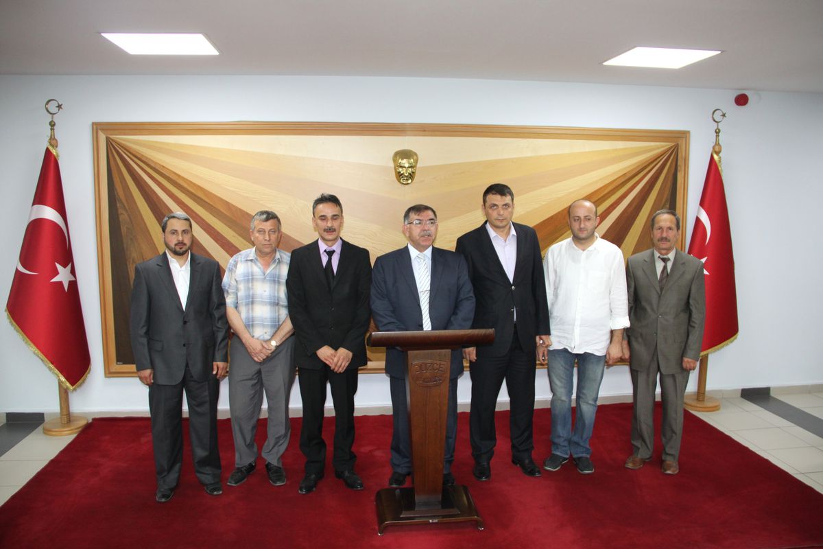 Düzce Ateşli Silah Sanayicileri İş Adamları Derneğinden, Vali Yılmaz'a Ziyaret