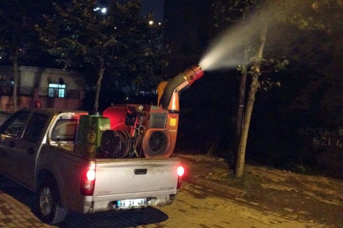 Esenler Sokak Sokak İlaçlanıyor