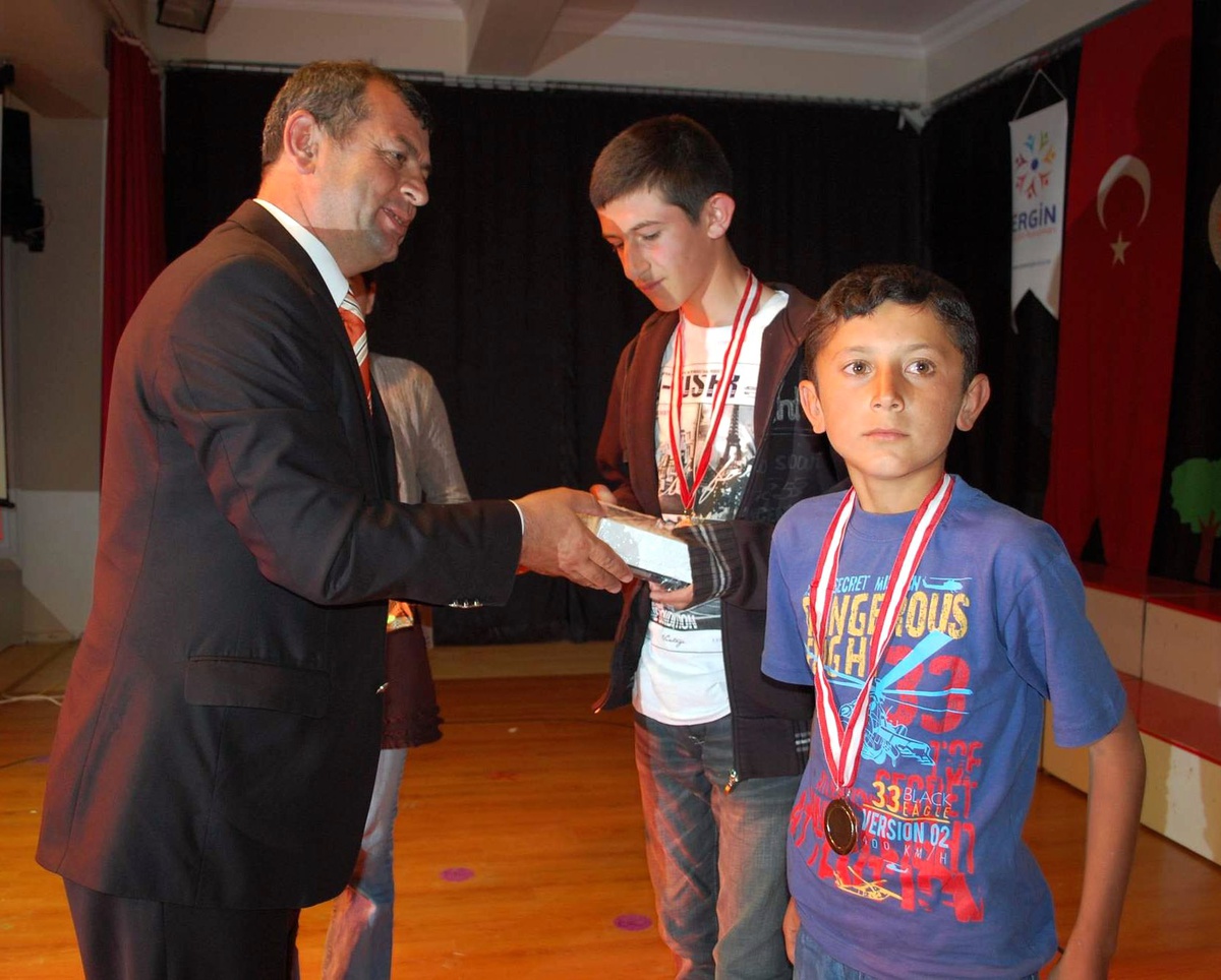 'Herkes O'nu Okusun' Konulu Yarışma