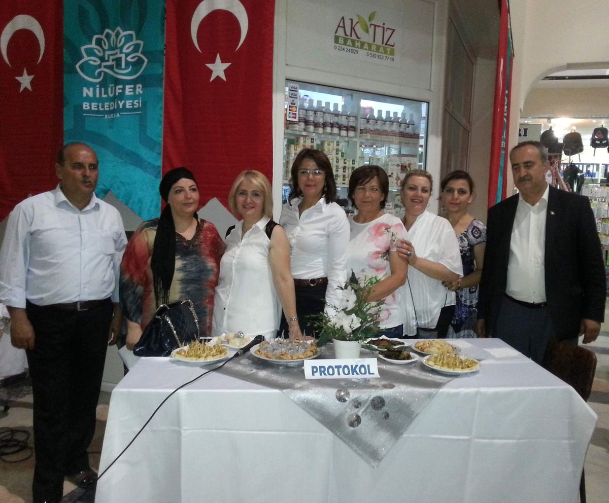 Kadın Esnaflardan Engelliler Yararına Kermes
