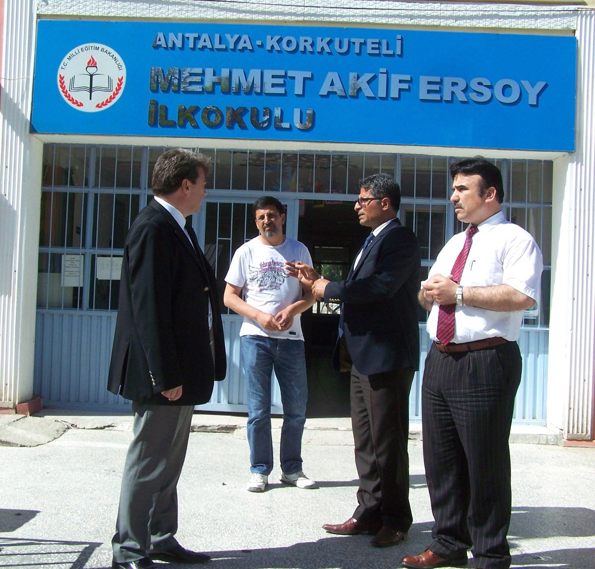 Kaymakam Karahan Okullarda İncelemelerde Bulundu
