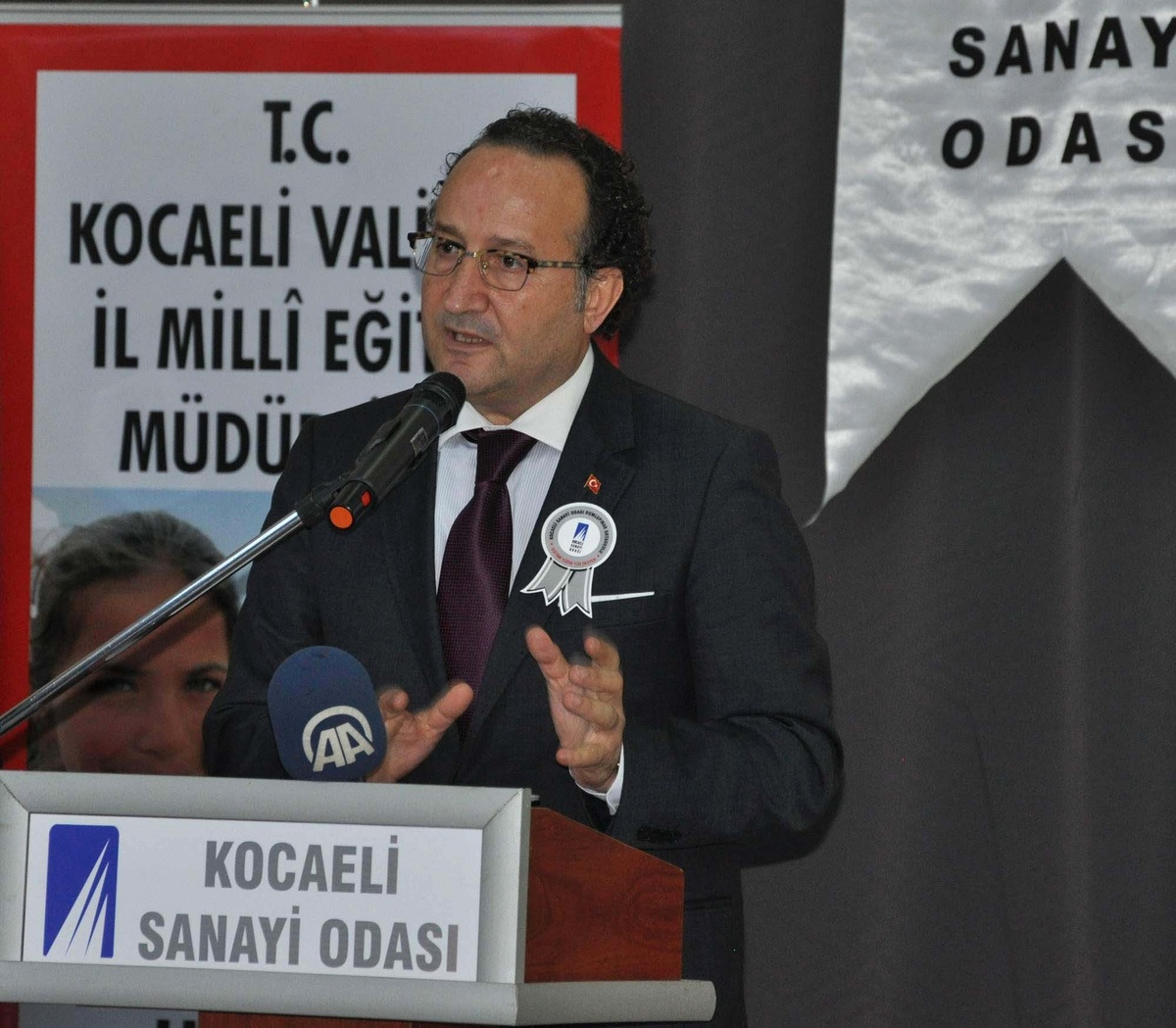 Kocaeli Sanayi Odası\'nın Yaptırdığı Okul Törenle Açıldı