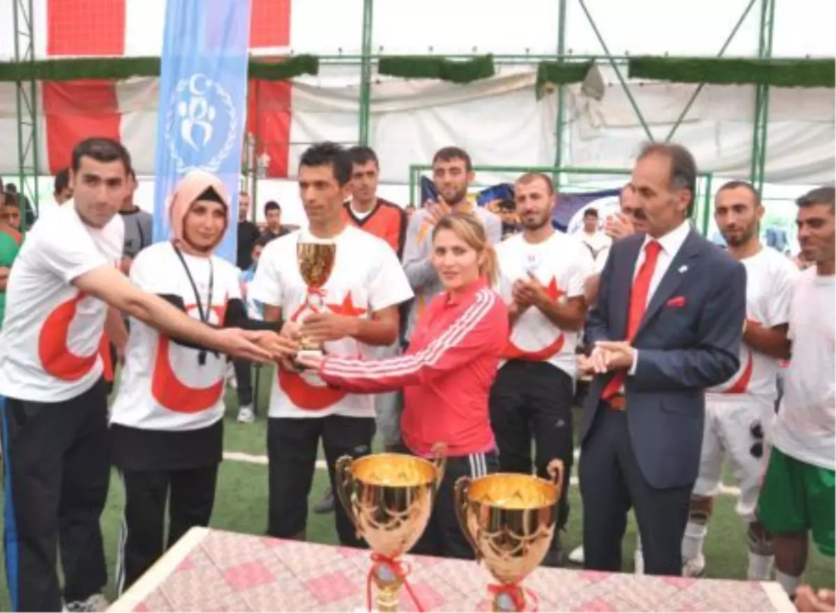 Korkut\'taki Futbol Turnuvası Sona Erdi