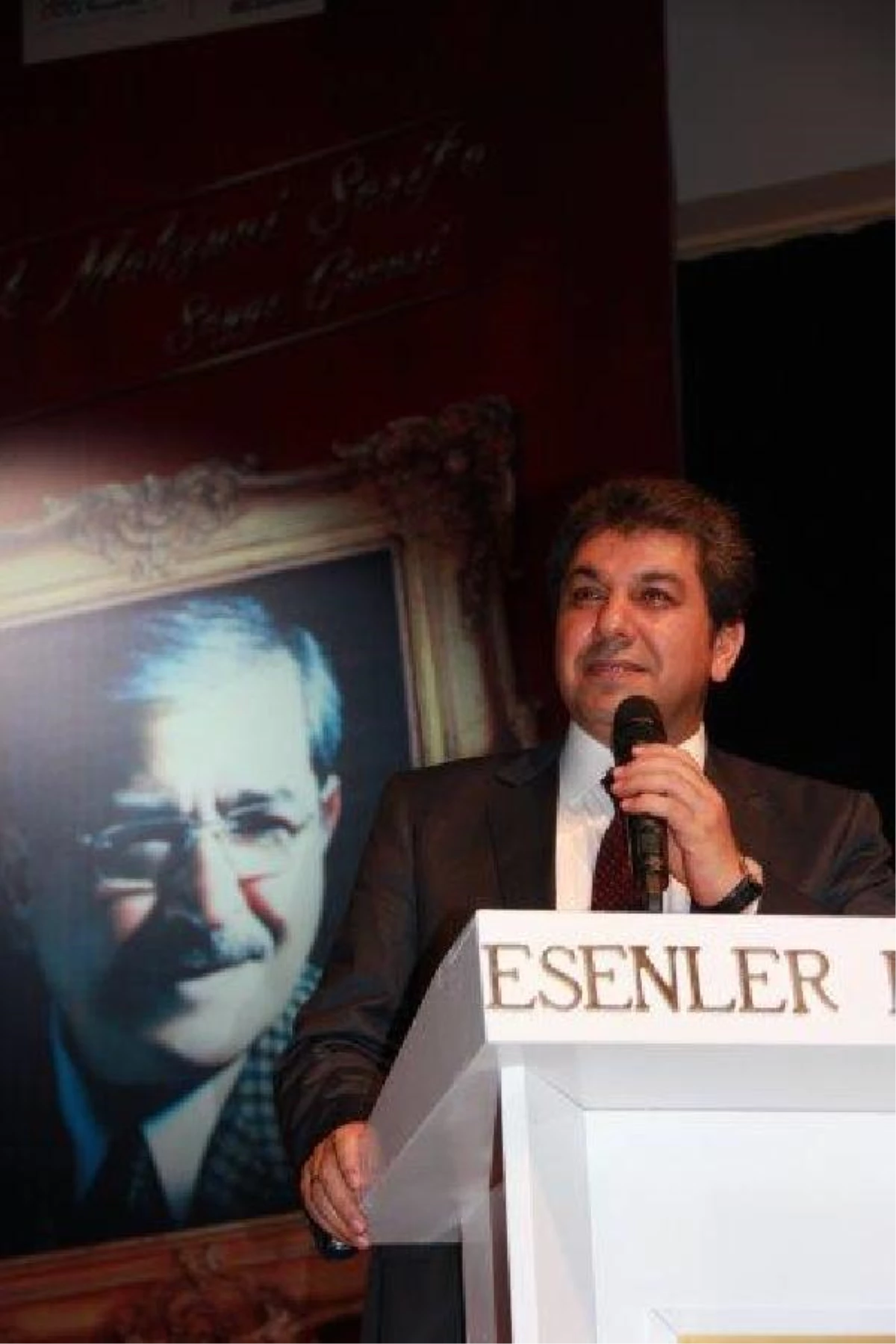 Mahzuni Şerif Türkülerle Anıldı