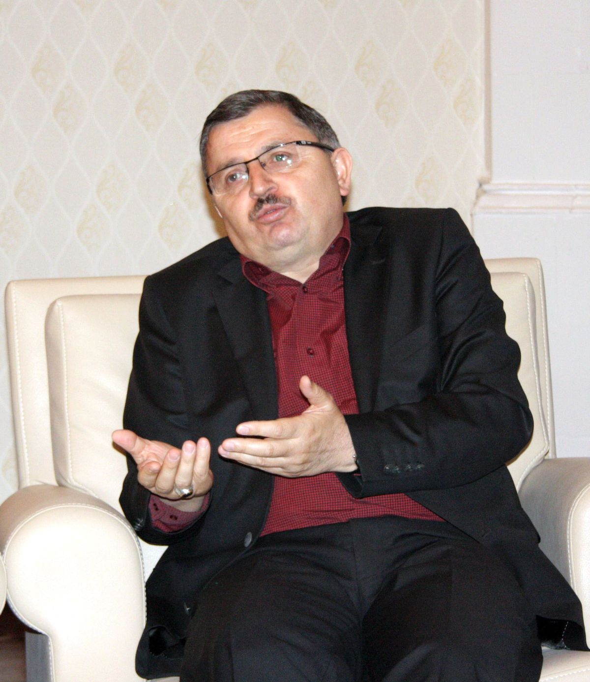 Memur-Sen Konfederasyonu Genel Başkanı Gündoğdu, Ağrı'da