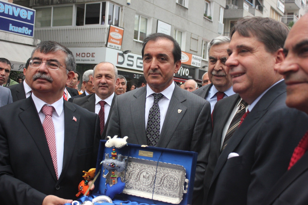 Milli Savunma Bakanı İsmet Yılmaz Açıklaması