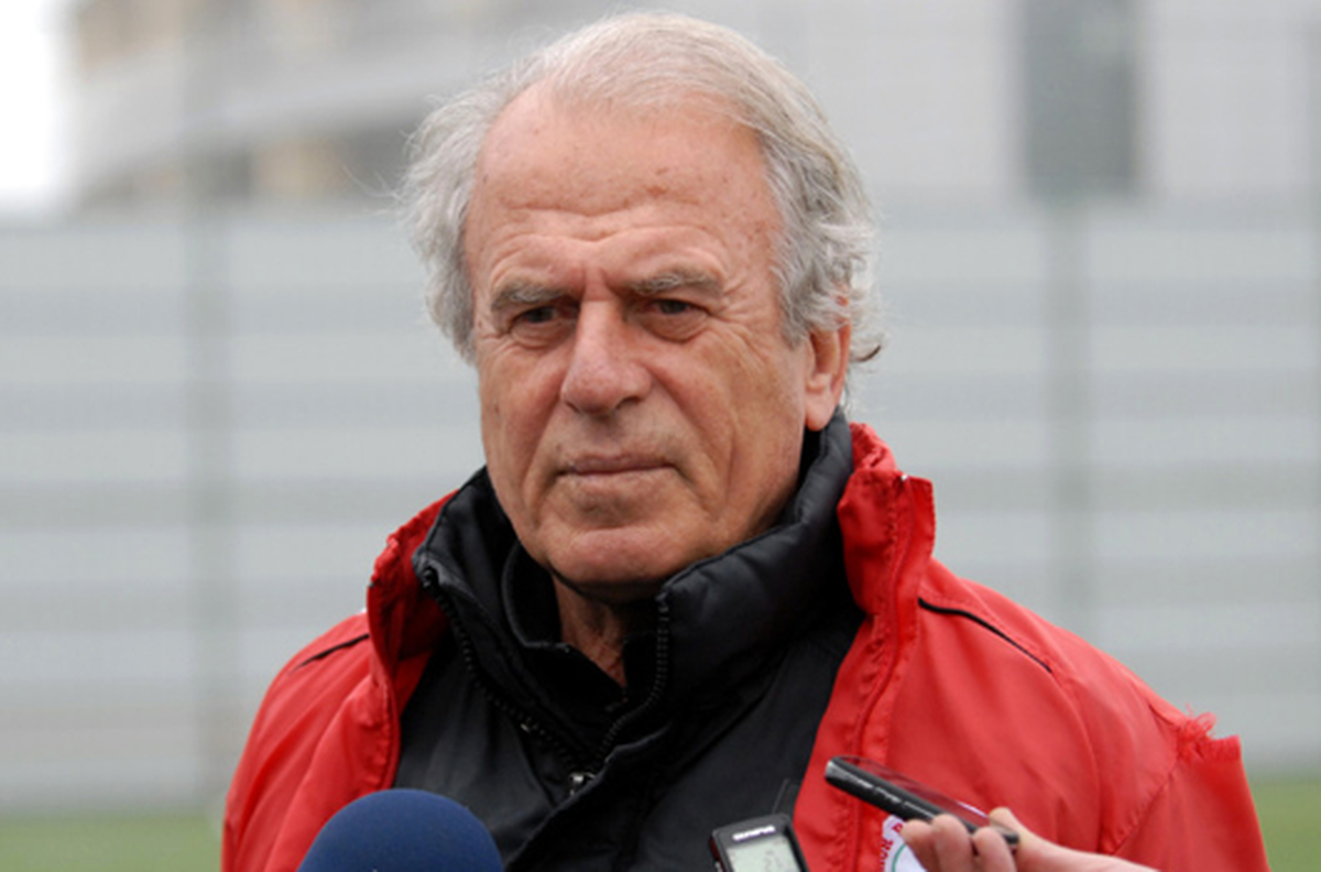 Mustafa Denizli Çaykur Rizespor'la Yol Ayrımında