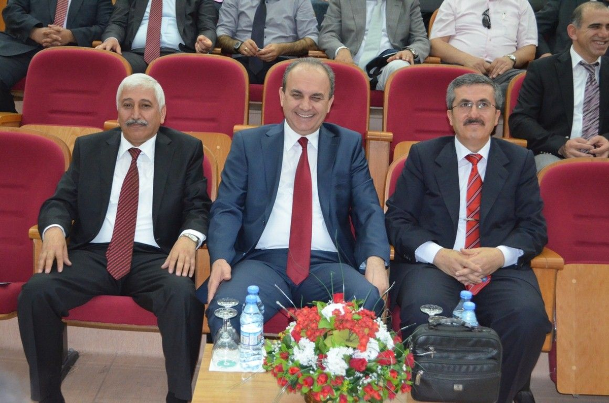 Nü-de Rektörlük Seçimleri