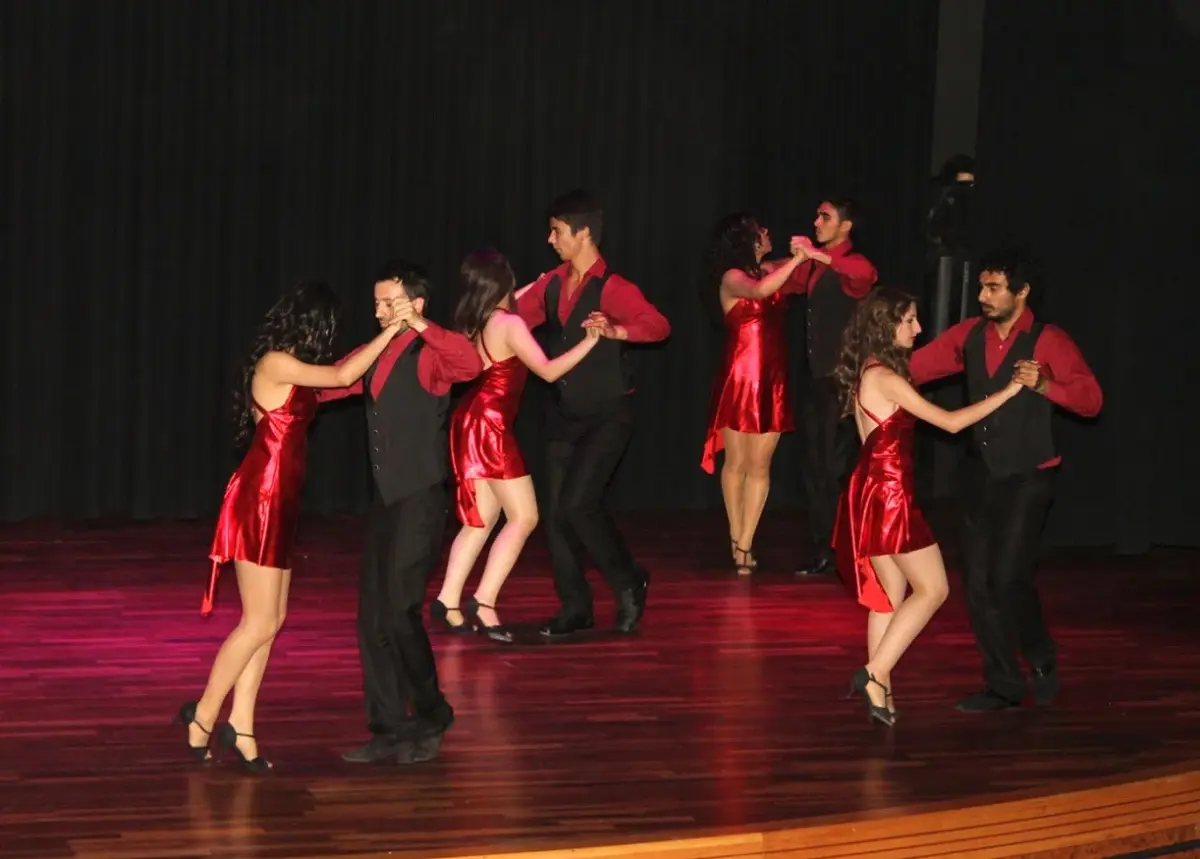 Paü Dans Festivaline Ev Sahipliği Yaptı