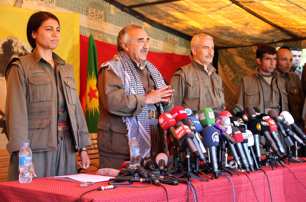PKK'lılara Meclis Yolu Açılıyor!