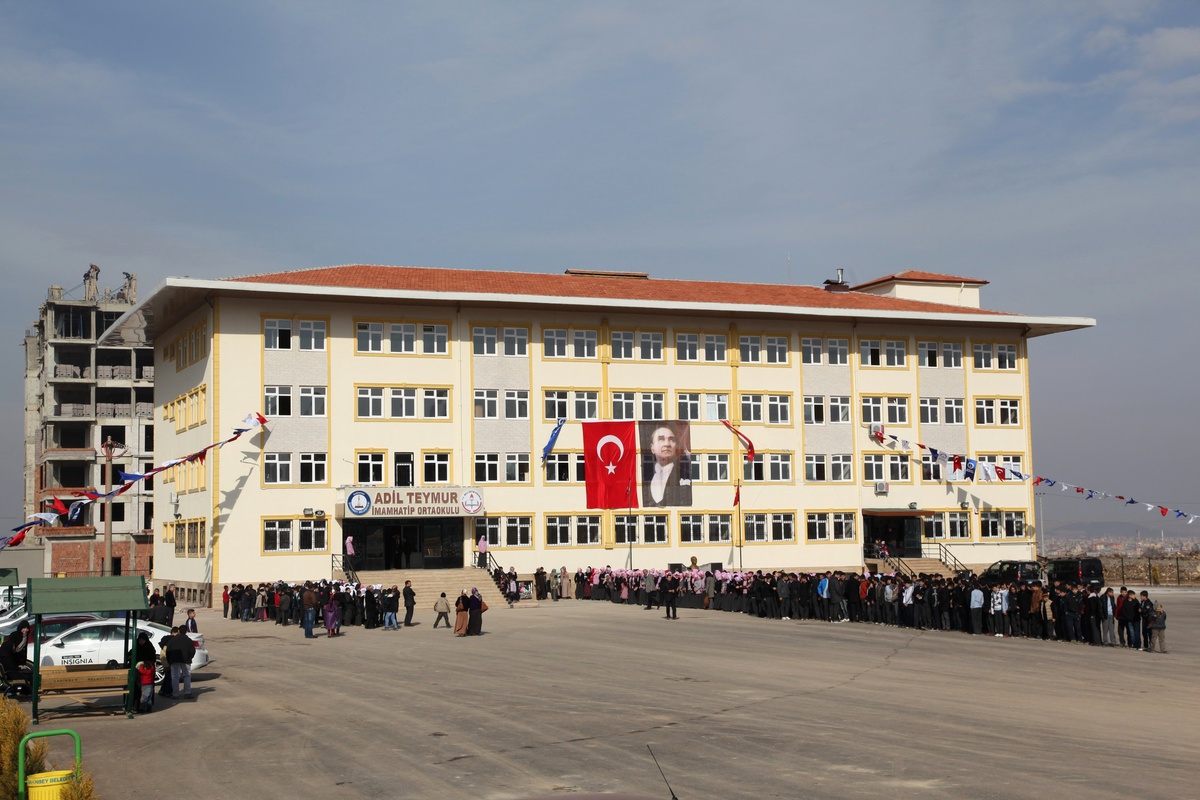 Şahinbey Belediyesi\'nin Yaptığı Okul Bakanların Katılımıyla Açılacak