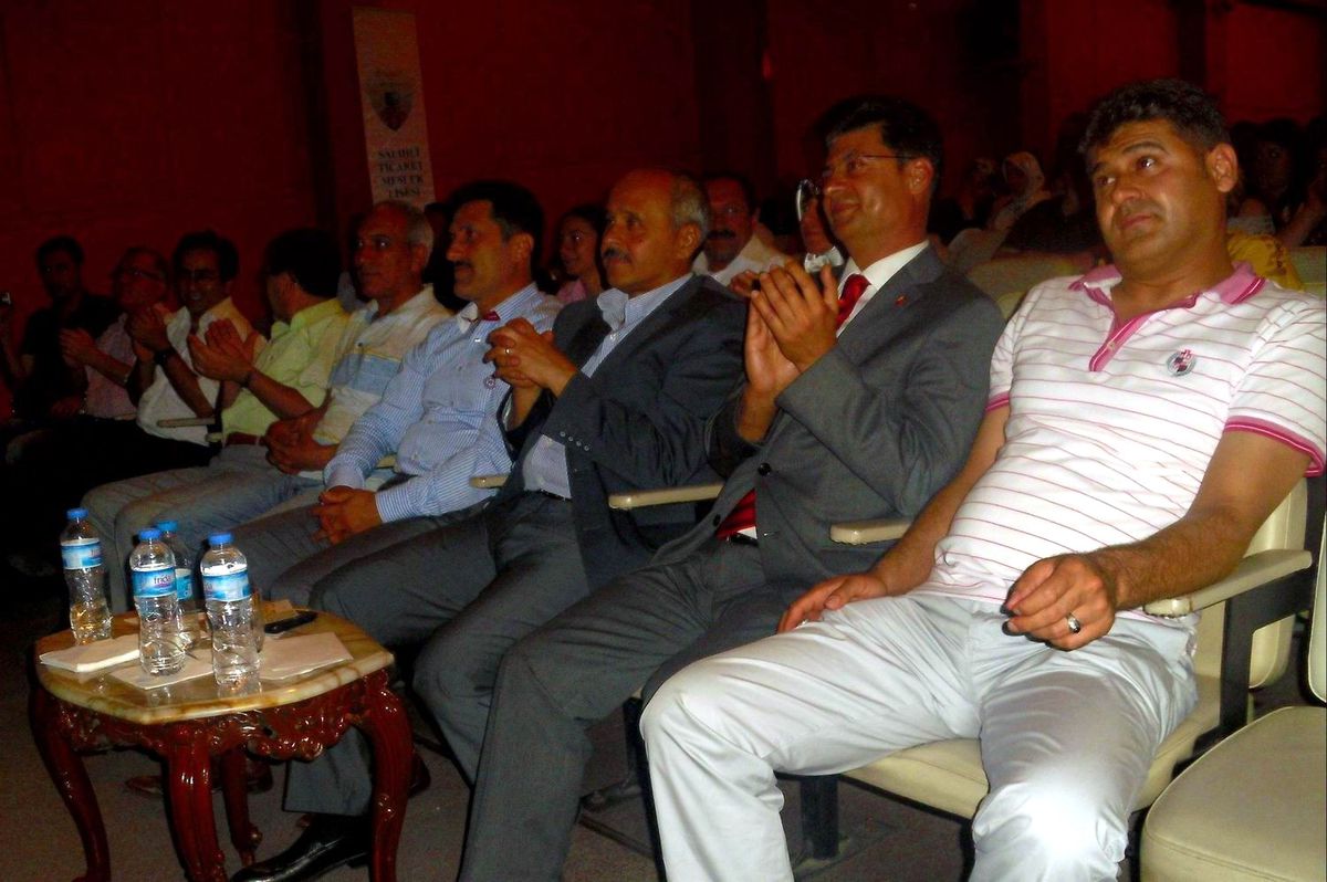 Salihli Ticaret Meslek Lisesi\'nde Gençlik Haftası Kutlaması