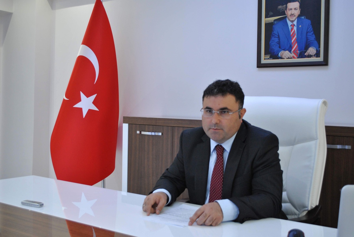 Salman, Bölünmüş Yol ve Havayolu Taşımacılığındaki Gelişmeleri Değerlendirdi