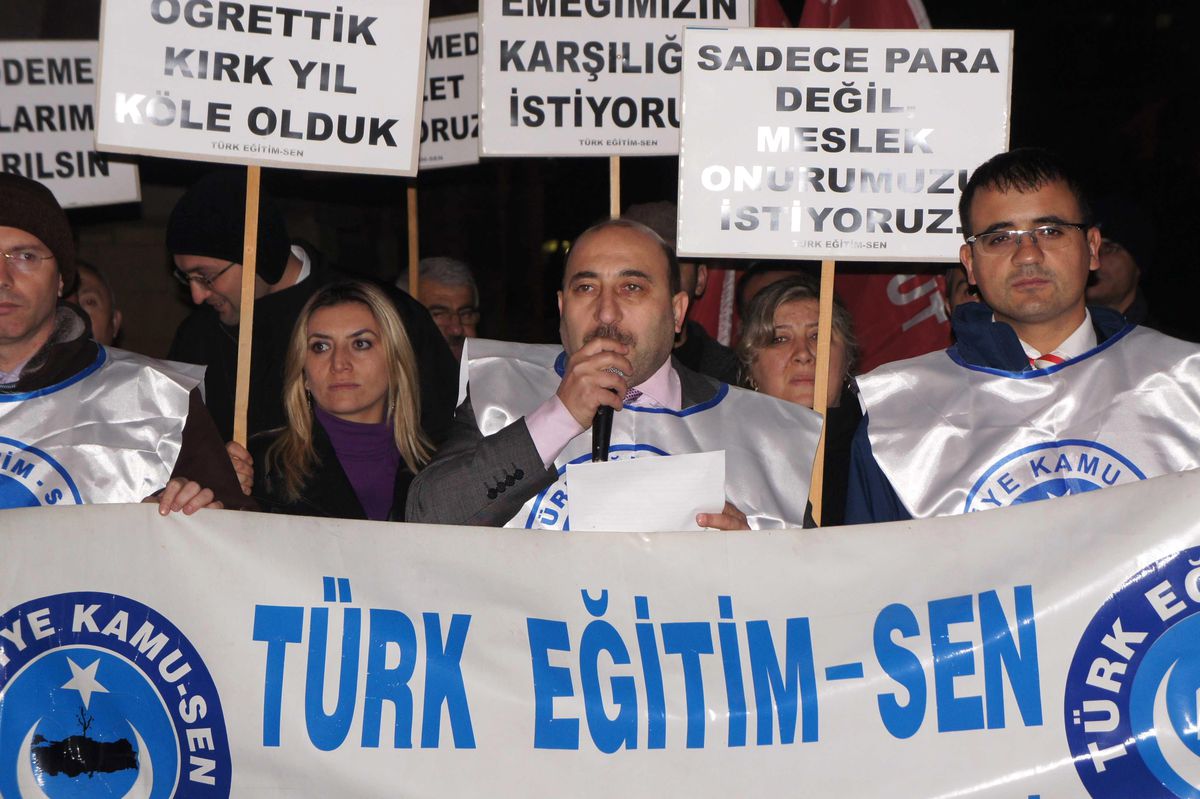 Türk Eğitim-Sen, Kastamonu\'da Yetkili Sendika Oldu