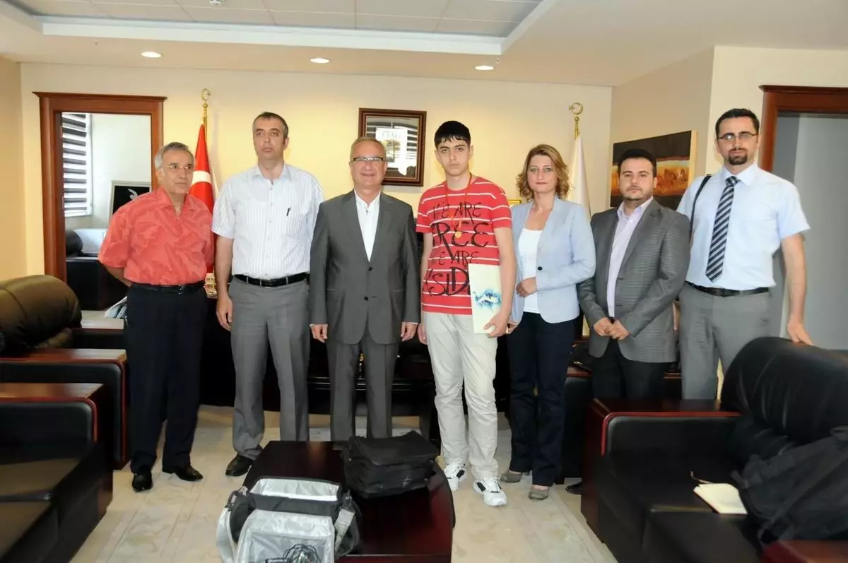 Türkiye Birincisine Ödül