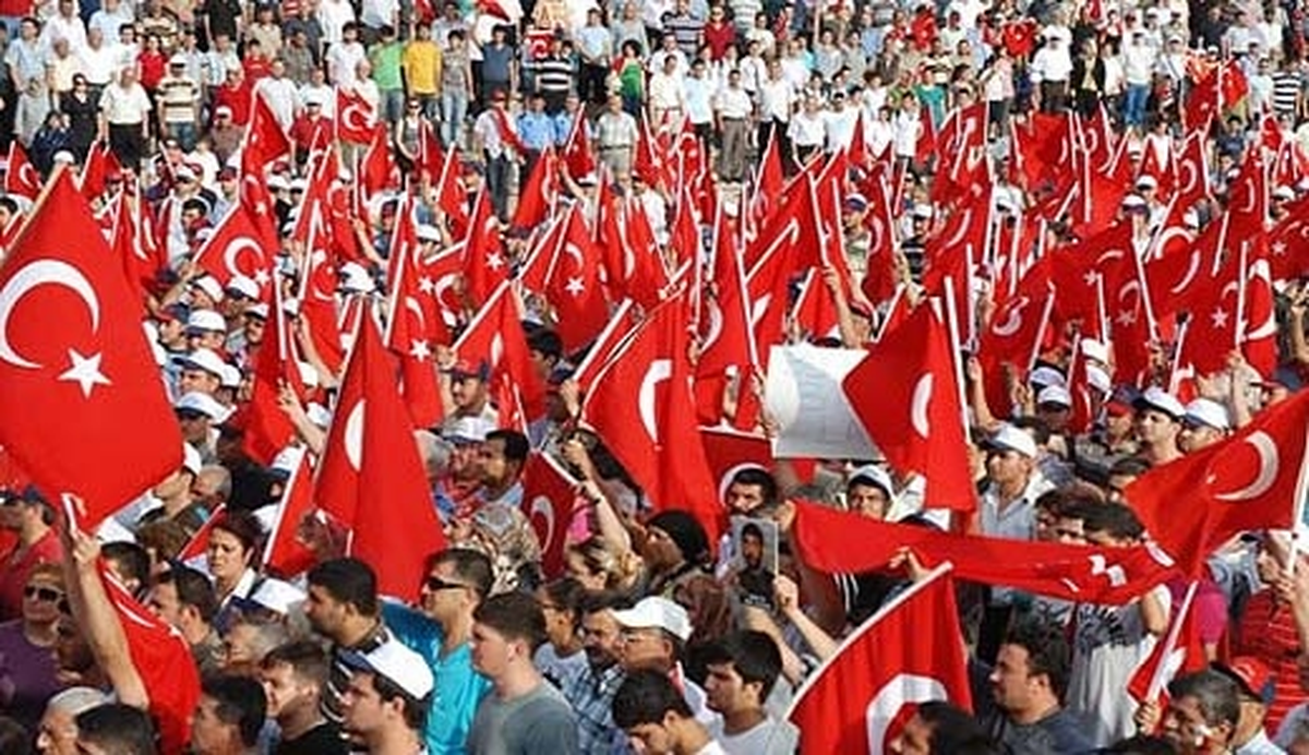 "Ulusal Kurtuluş Mücadelesi 5. Anma Yürüyüşü" Samsun\'dan Başladı