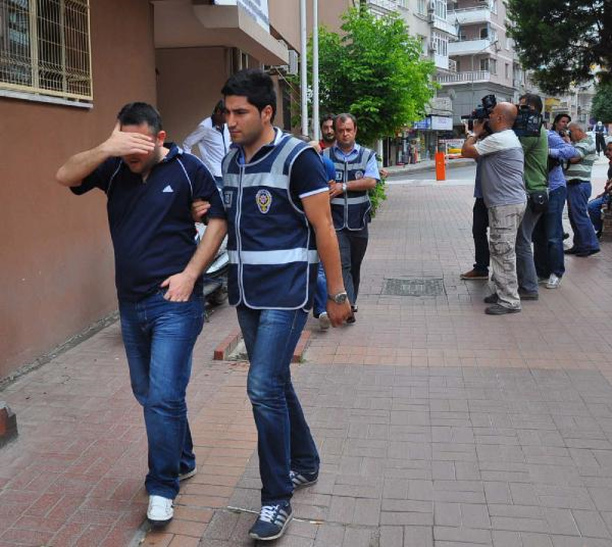 Virüs Şebekesinin Büyük Vurgunu