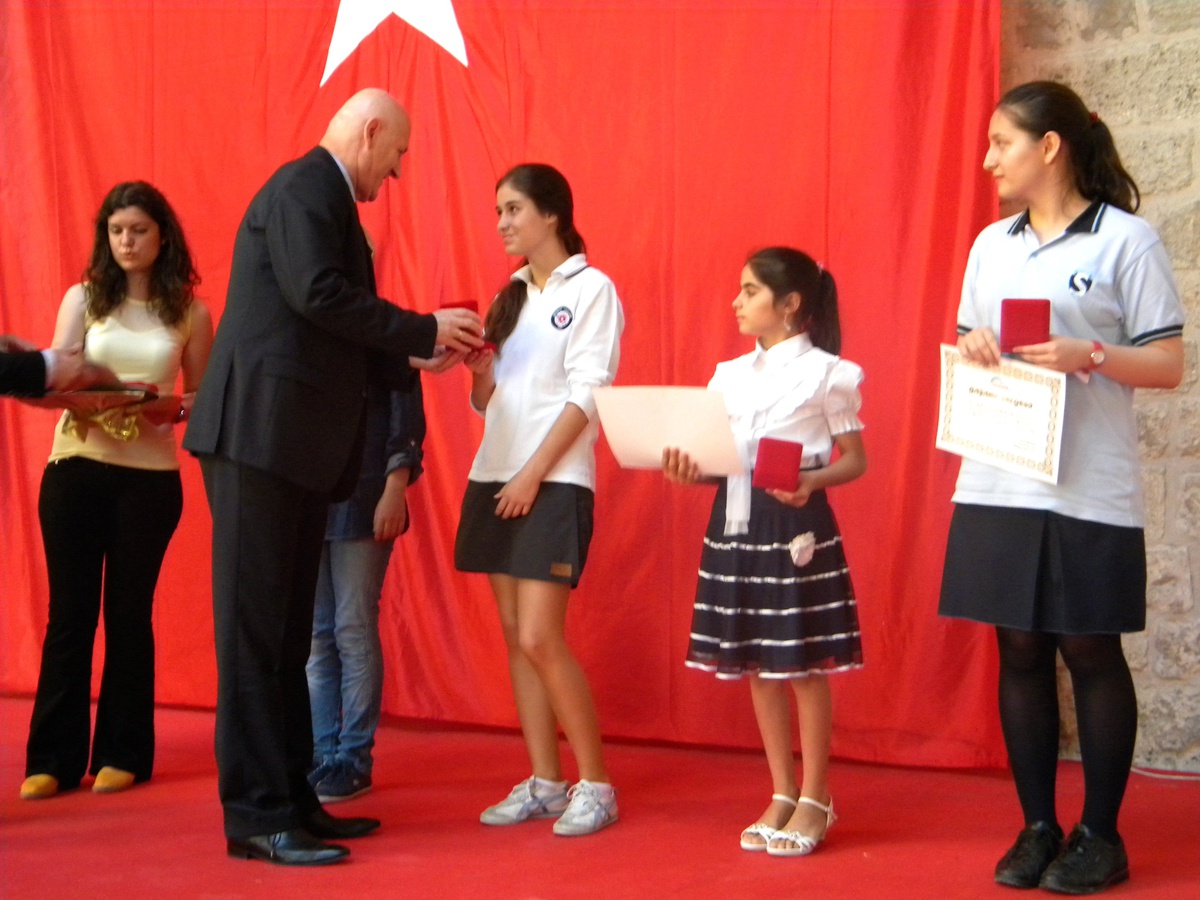 '1'inci Balkan Kardeşliği' Resim Sergisi Açıldı