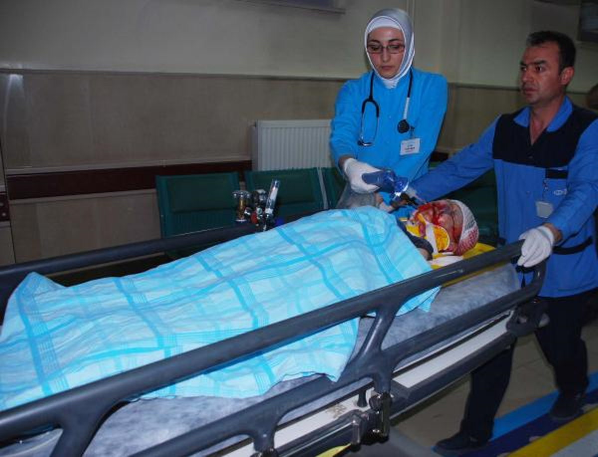 Otomobilin Çarptığı Çocuk Öldü