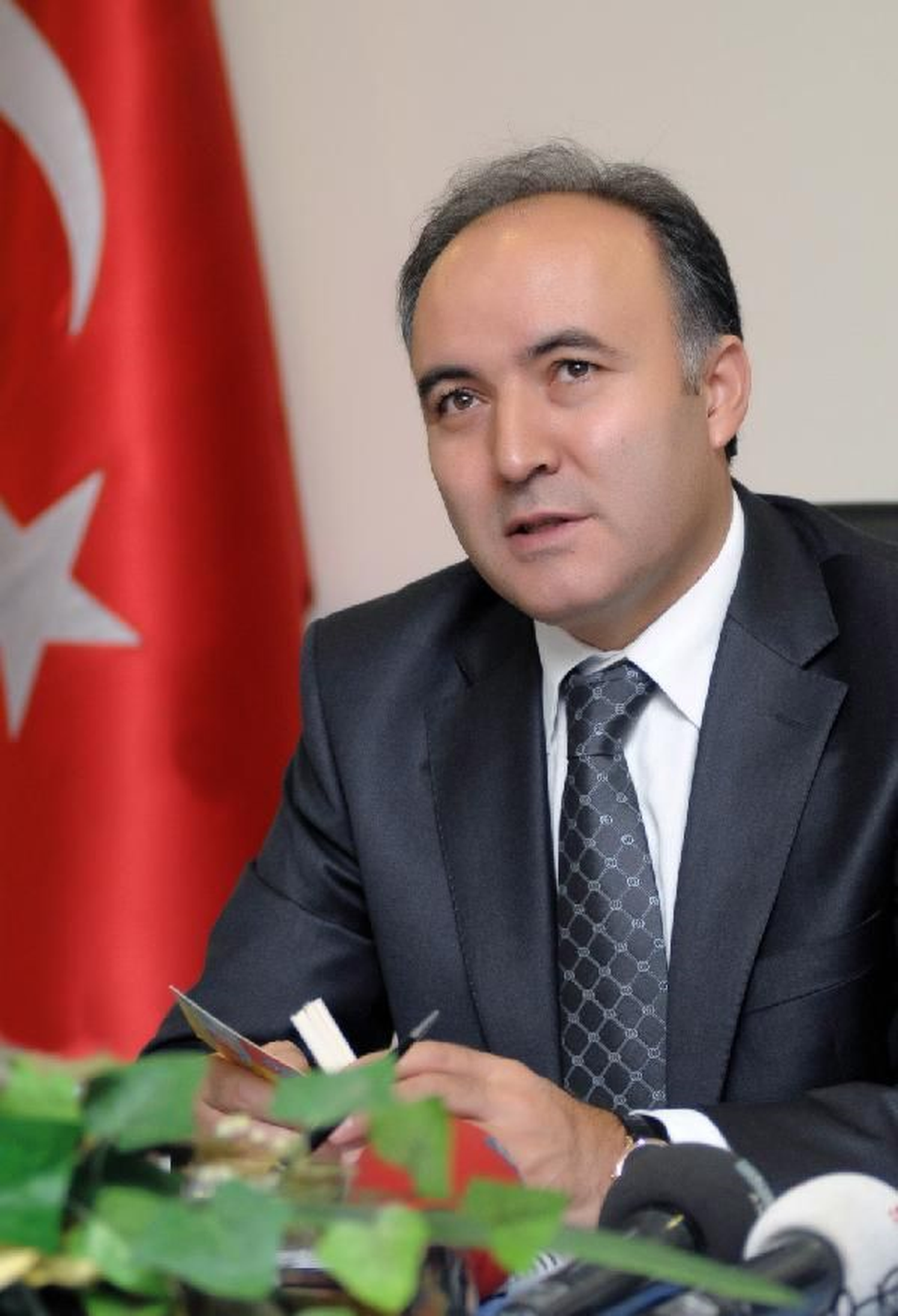 Antalya Valisi Altıparmak Açıklaması