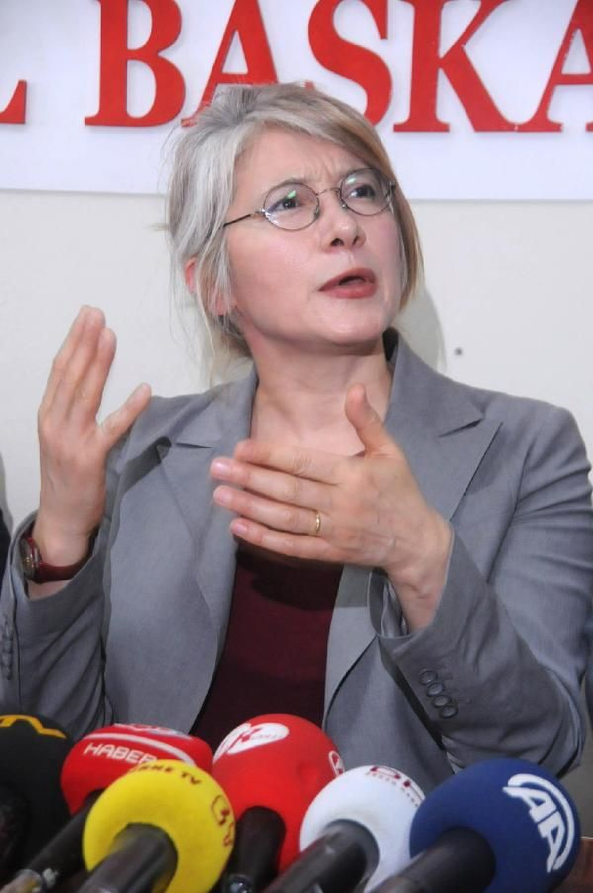 'Aramızda Para Toplayalım Çekip Gitsinler'
